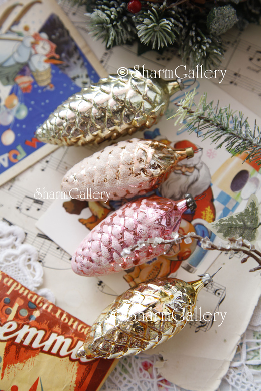 Набор елочных игрушек "Шишки", СССР. Винтаж, 4шт.