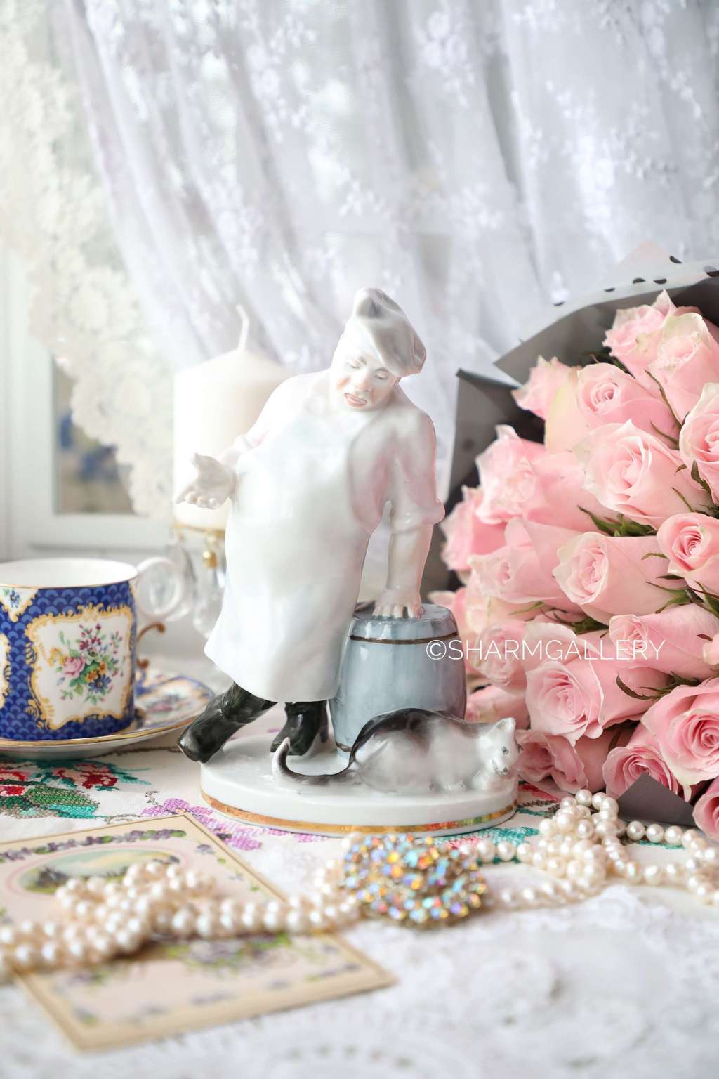 Статуэтка "Кот и повар". Фарфор, ЛФЗ, СССР.