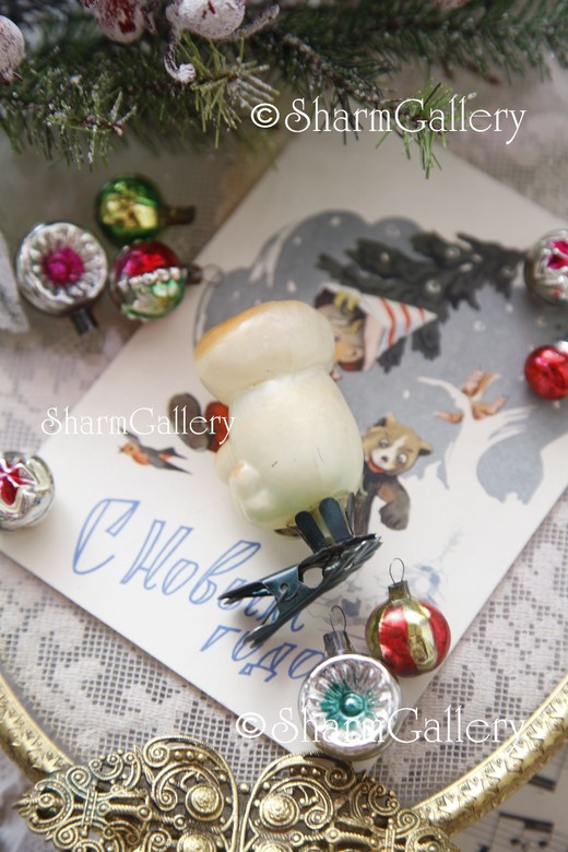 Грибочки. Елочная игрушка, стекло на прищепке, СССР.