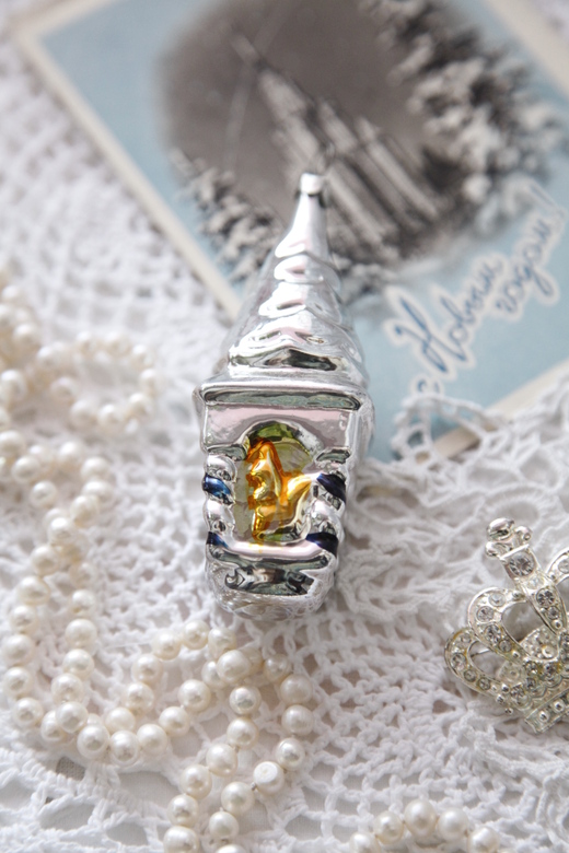 Белка в тереме в ассортименте. Елочная игрушка, стекло, СССР.