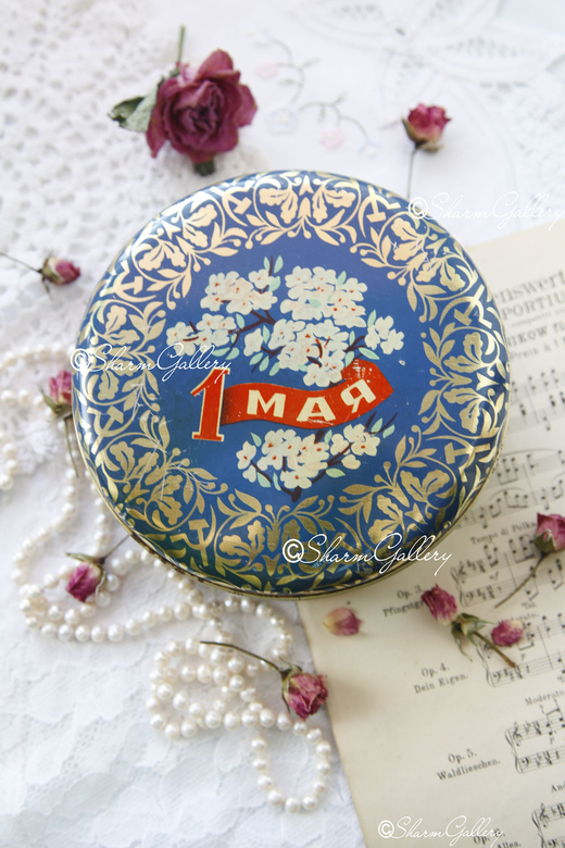 Редкая жестяная банка/коробка - 1 Мая. Винтаж.