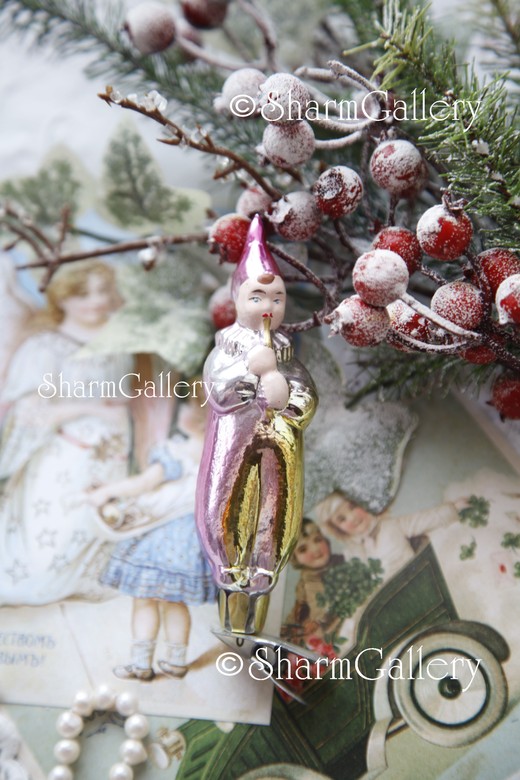 Клоун с дудочкой. №10. Елочная игрушка на прищепке, СССР.