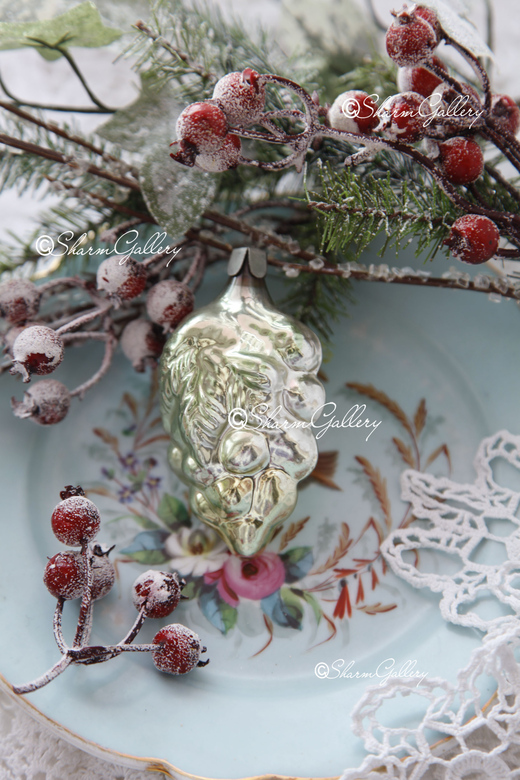 Елочная игрушка Виноград. Стекло, СССР.