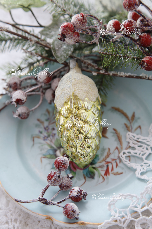 Шишка золотая №3. Елочная игрушка, стекло, СССР.