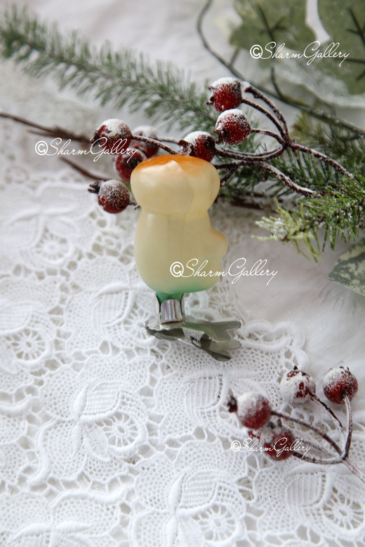 Грибочки. Елочная игрушка, стекло на прищепке, СССР.