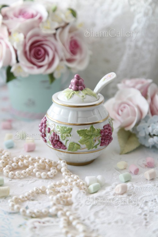 Виноград. Фарфоровая баночка для: меда, джема, сахара. Frankin Mint.