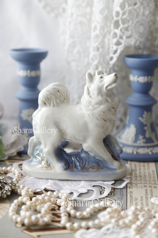 Статуэтка собака "Лайка", фарфор старая Гжель СССР.