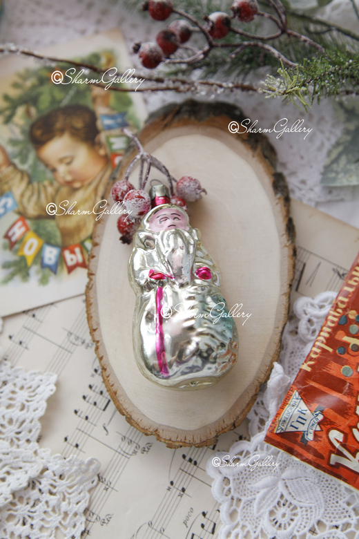 Старинная елочная игрушка Дед Мороз. Стекло.