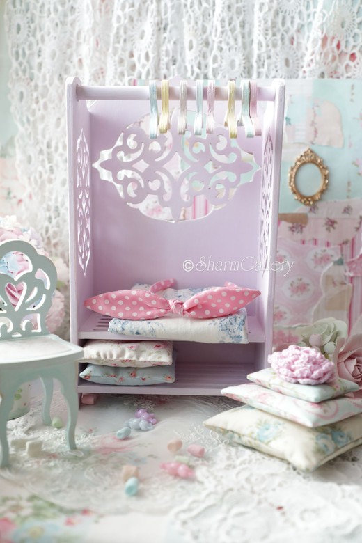 Гардероб для куклы, мишки. Сиреневый. Кукольная мебель.