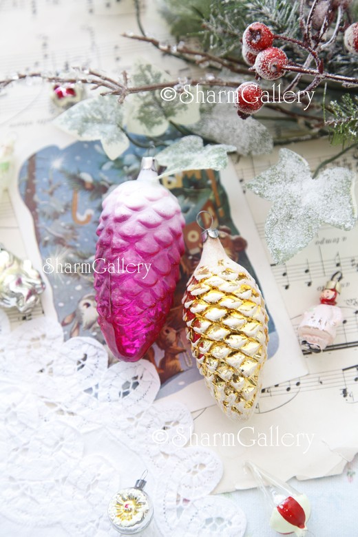 Набор елочных игрушек "Шишки", стекло СССР. 2шт.