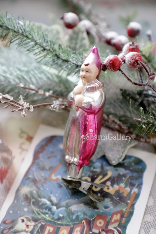 Клоун с дудочкой. №23. Елочная игрушка на прищепке, СССР.