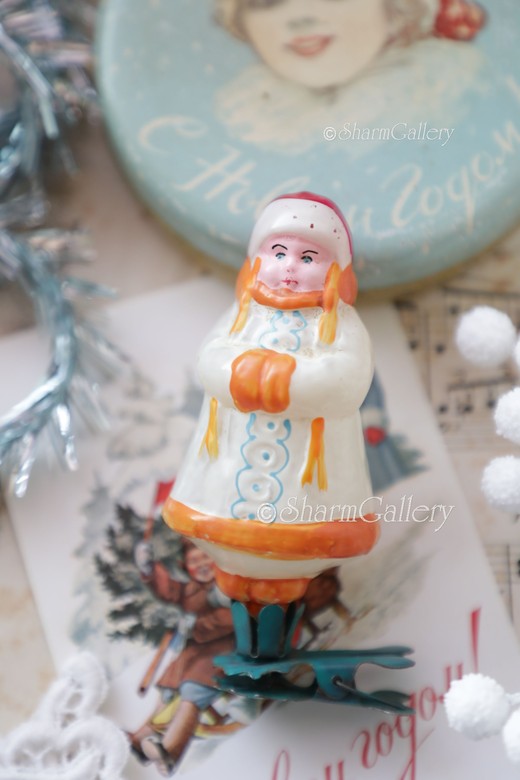 Марфушенька из сказки Морозко. №6. Елочная игрушка, на прищепке, СССР.