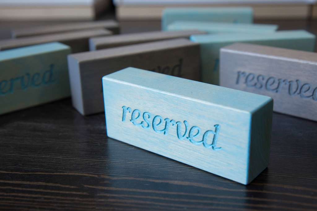 Таблички Reserved