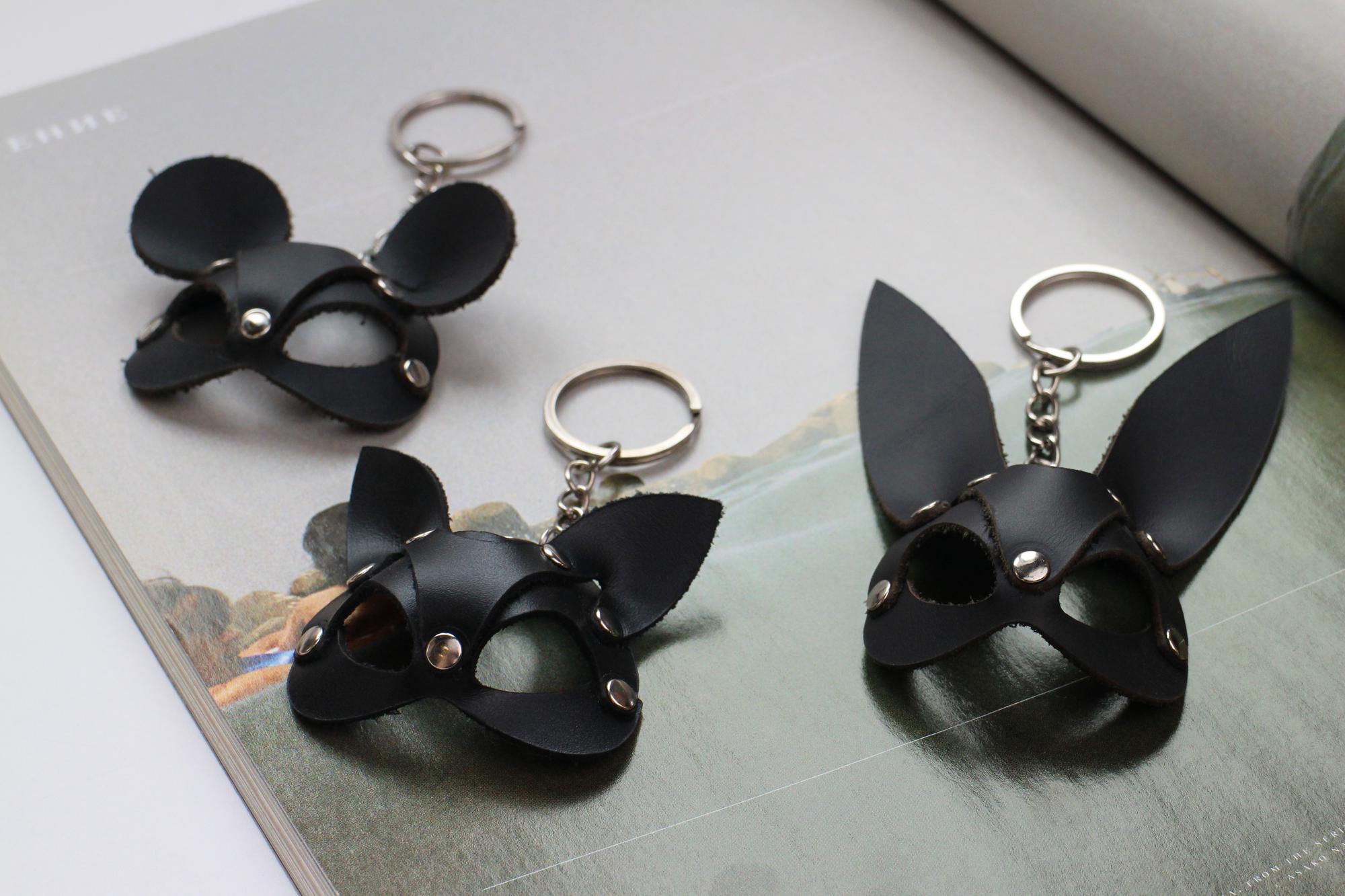 Брелок "Маска мини"