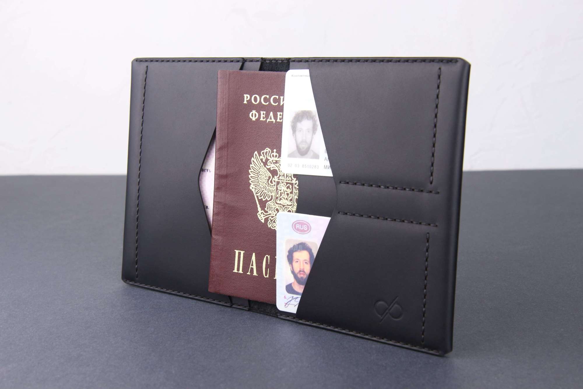 Кожаная автодокументница "Дабл"