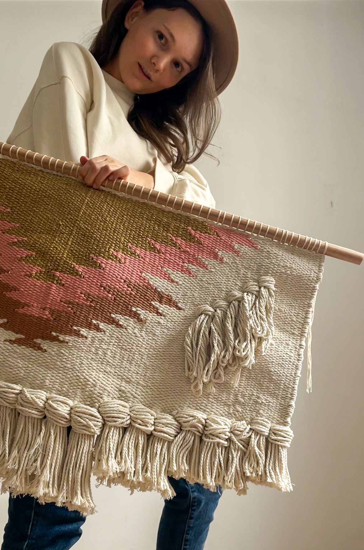 Настенное панно, гобелен "Виникунка"