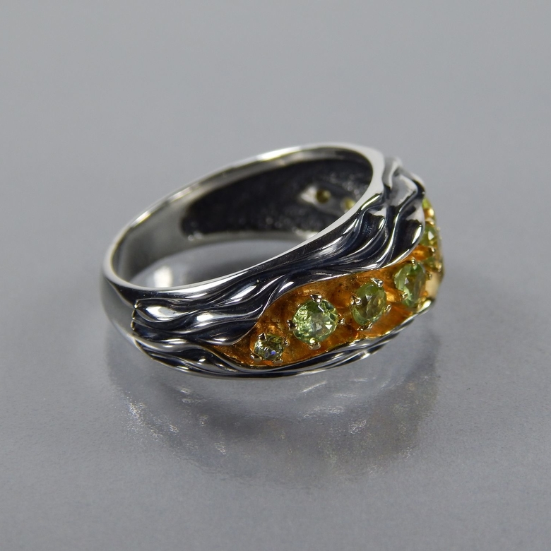 Серебряное кольцо Влюбленная Устрица.