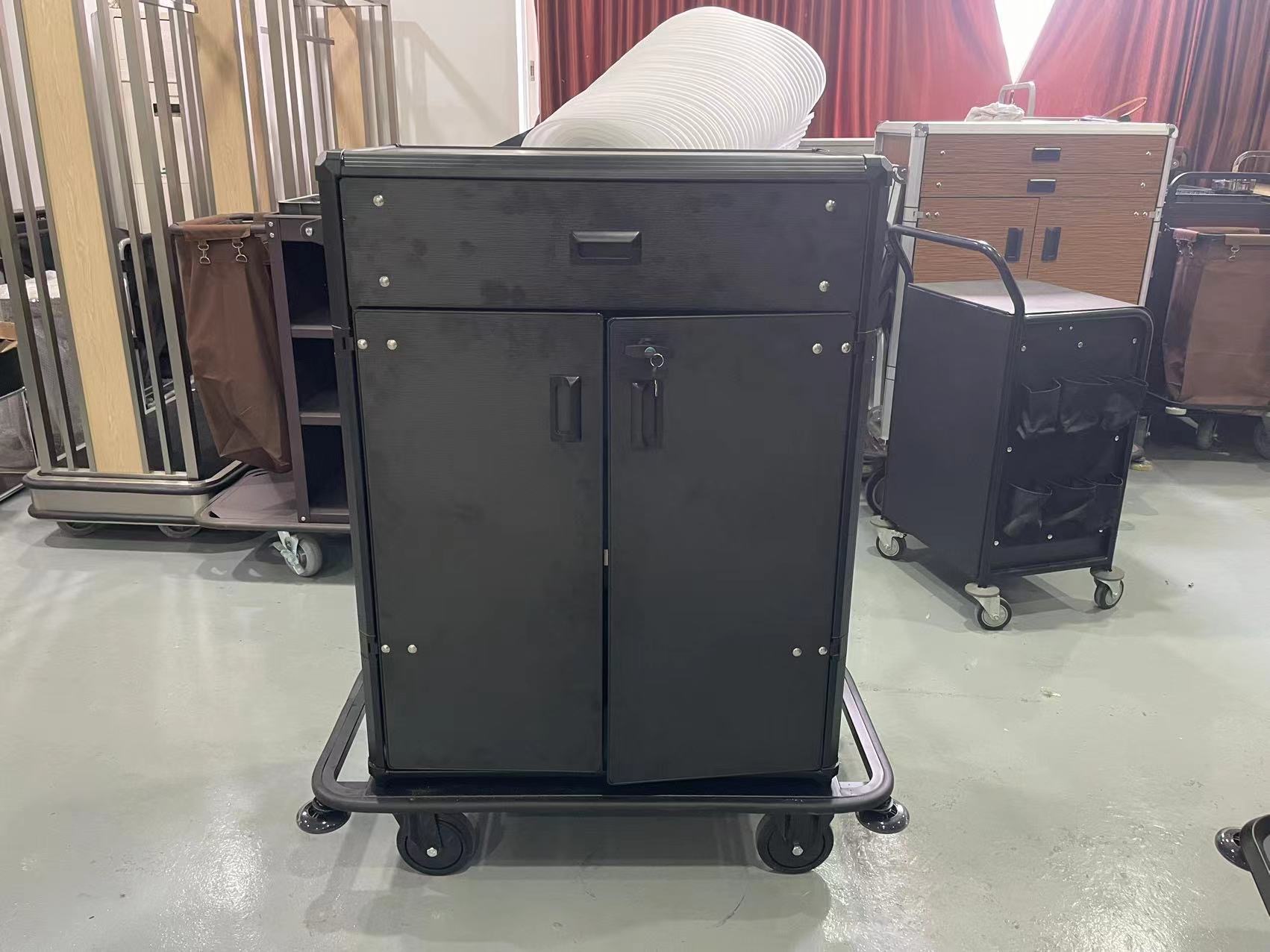 Тележка для напитков из HPL плиты