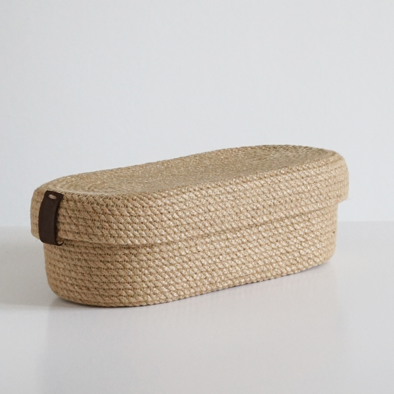 Овальная корзина с крышкой