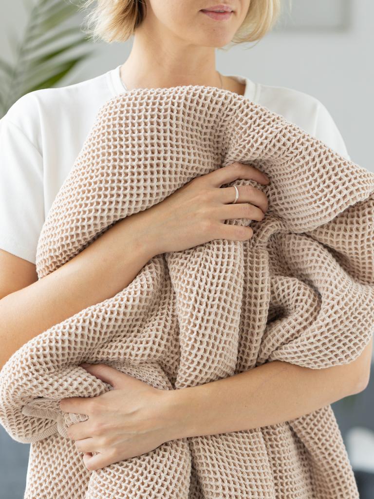 Вафельный плед пыльно-розовый