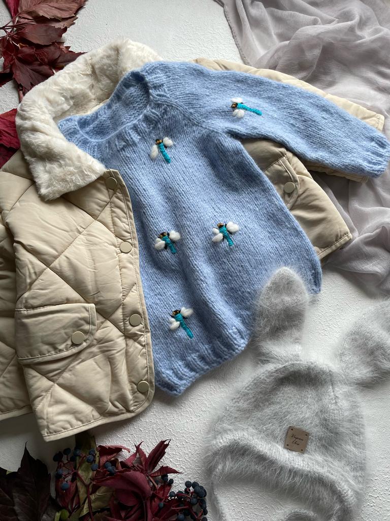 Видеокурс по вышивке стрекозы, пчелы и божьей коровки.