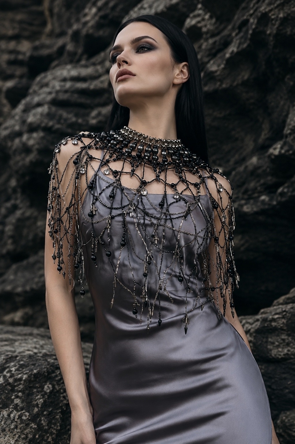 Массивное ожерелье GOTICA