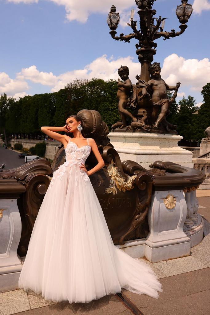 Свадебное платье MALAKHIT