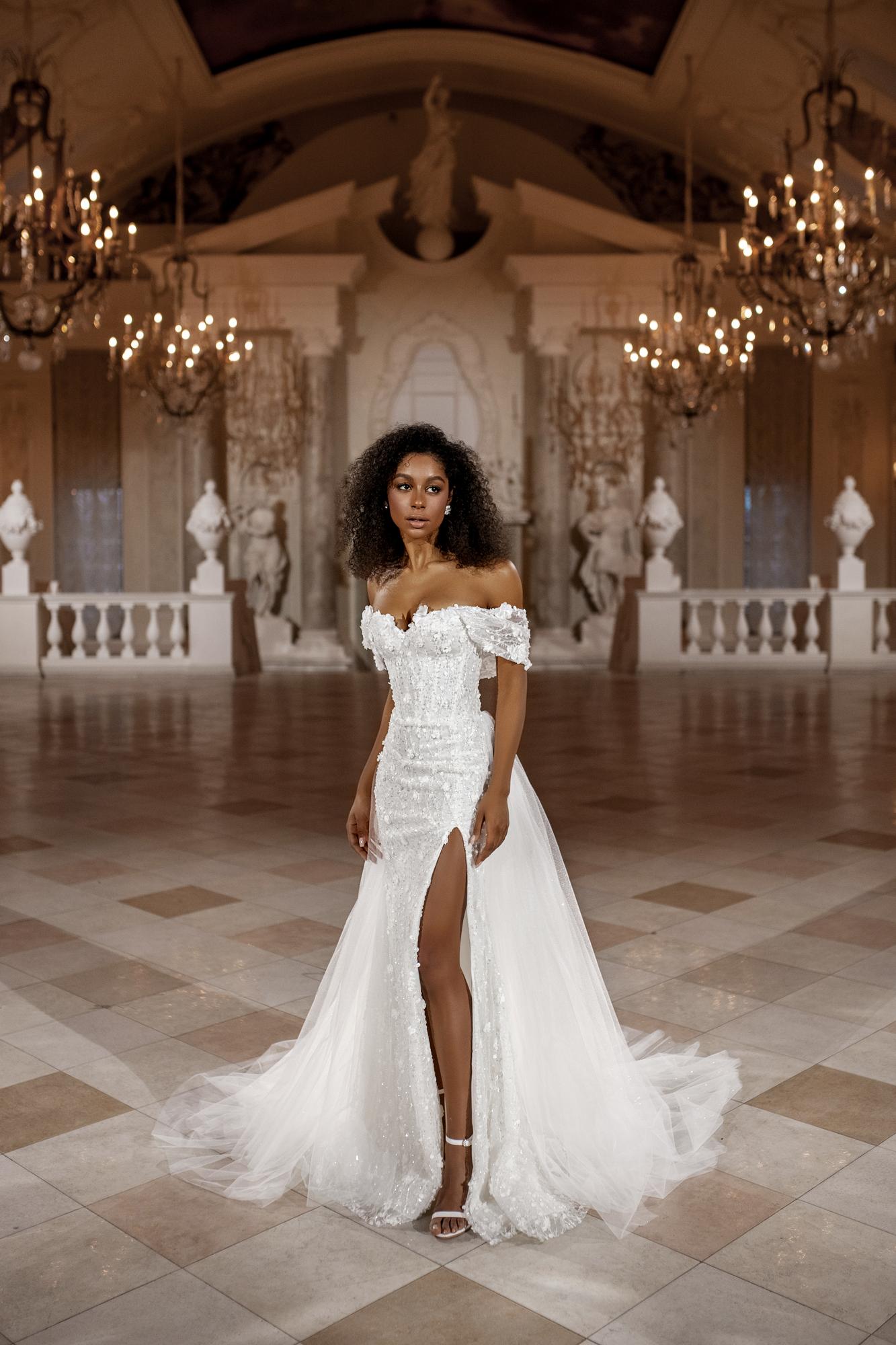 Свадебное платье TEILA