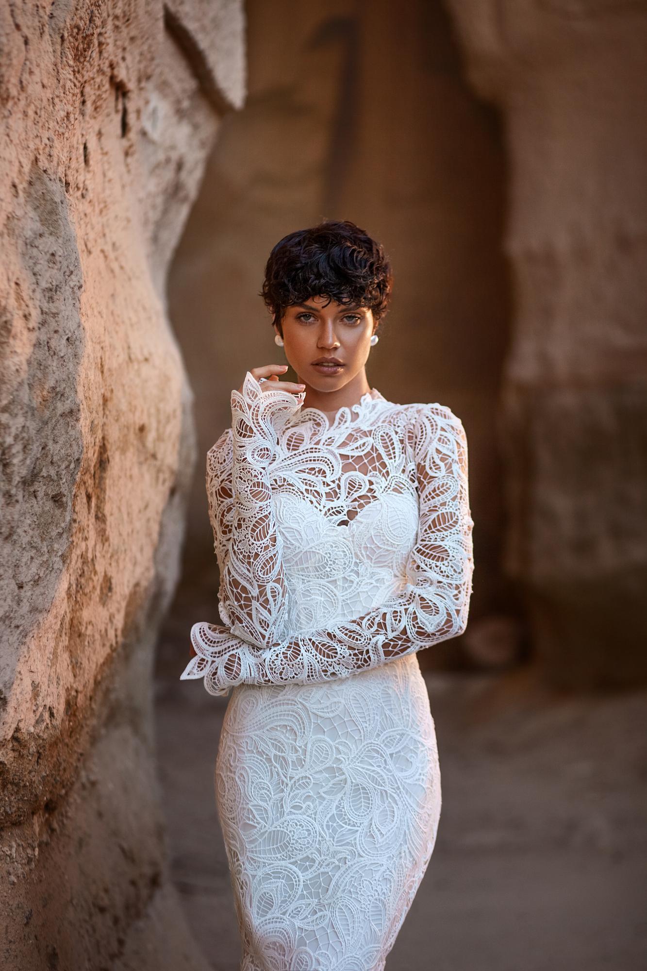 Свадебное платье DEMUR