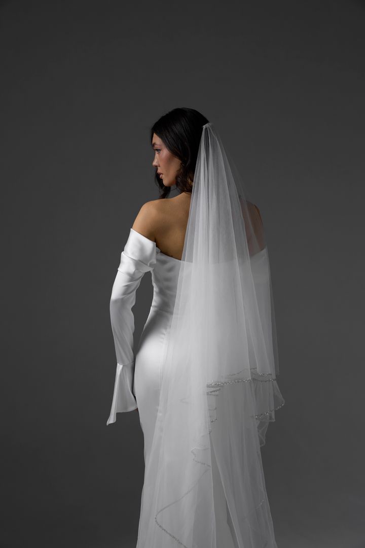 Свадебная фата Нори серебро