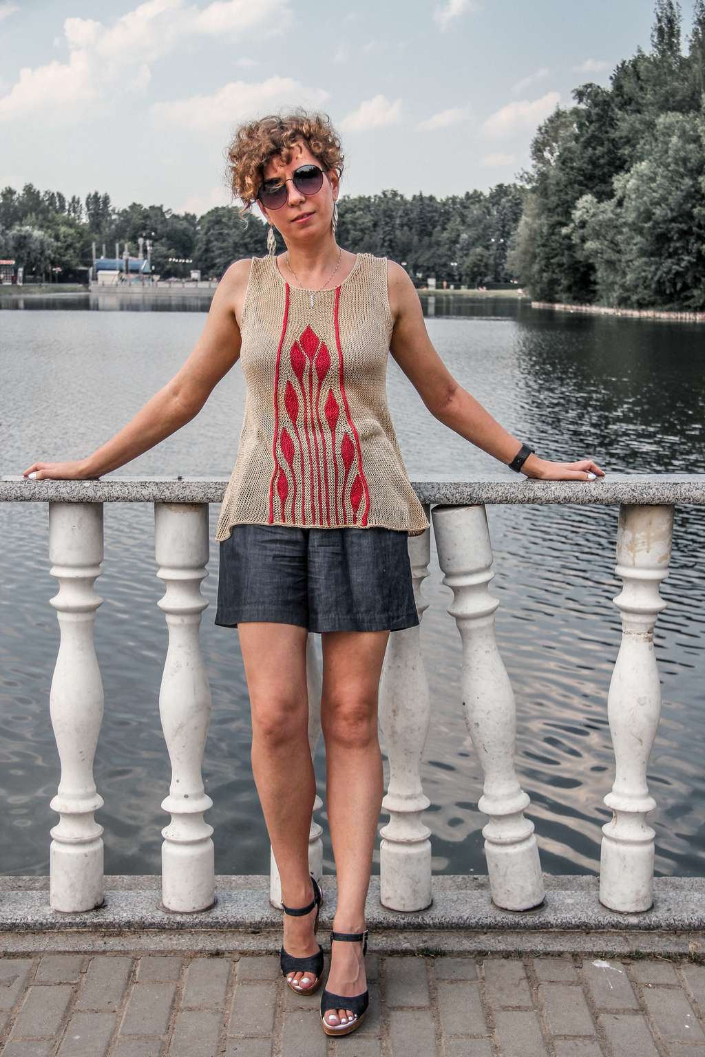 Майка Бромелия