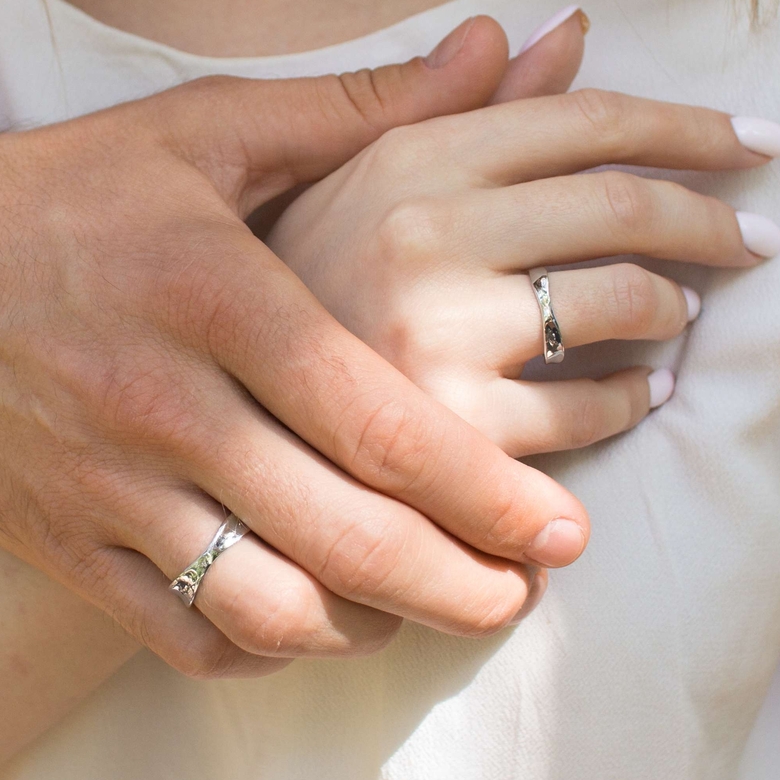 Обручальные кольца "Горячая лава"