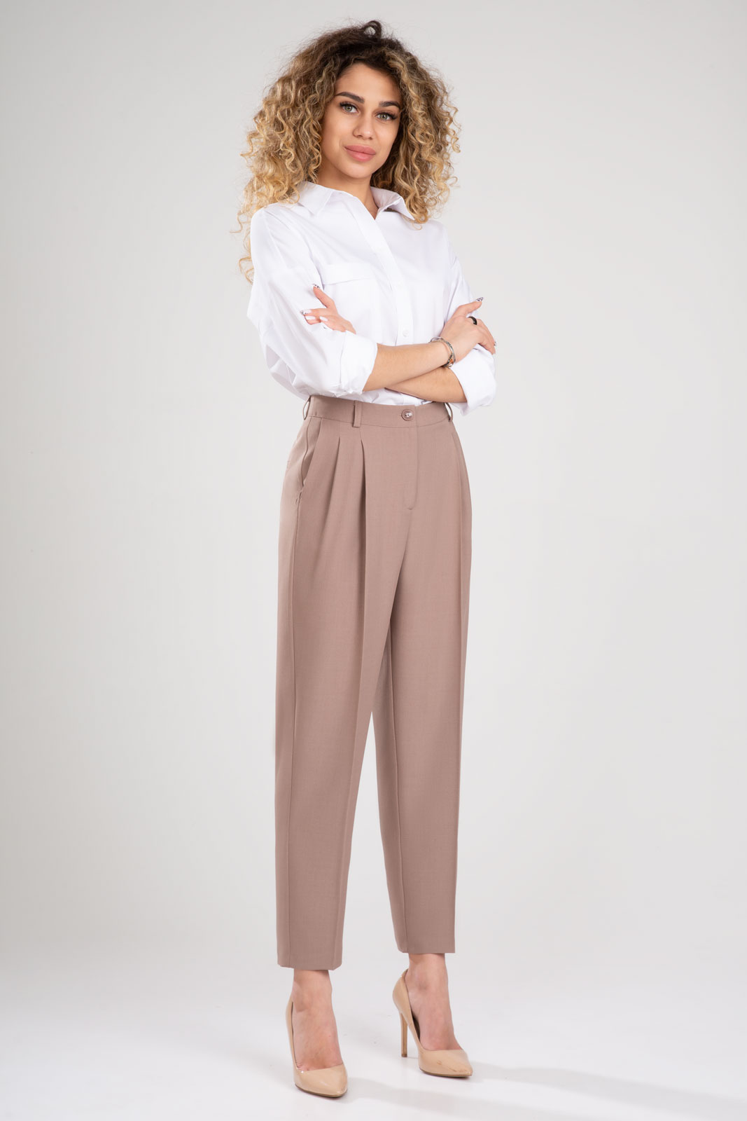 Брюки 310 песочный цвет 42-52