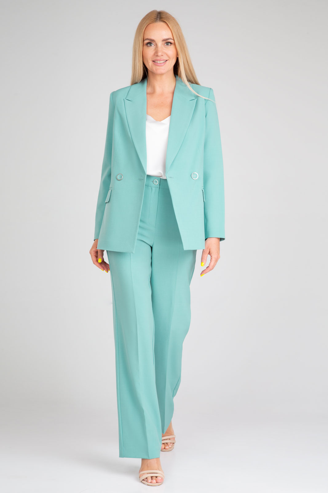 Костюм брючный 10608 цвет мята 42-52