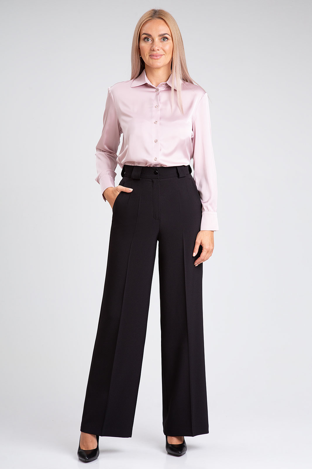 Брюки 311 черный цвет 40-50