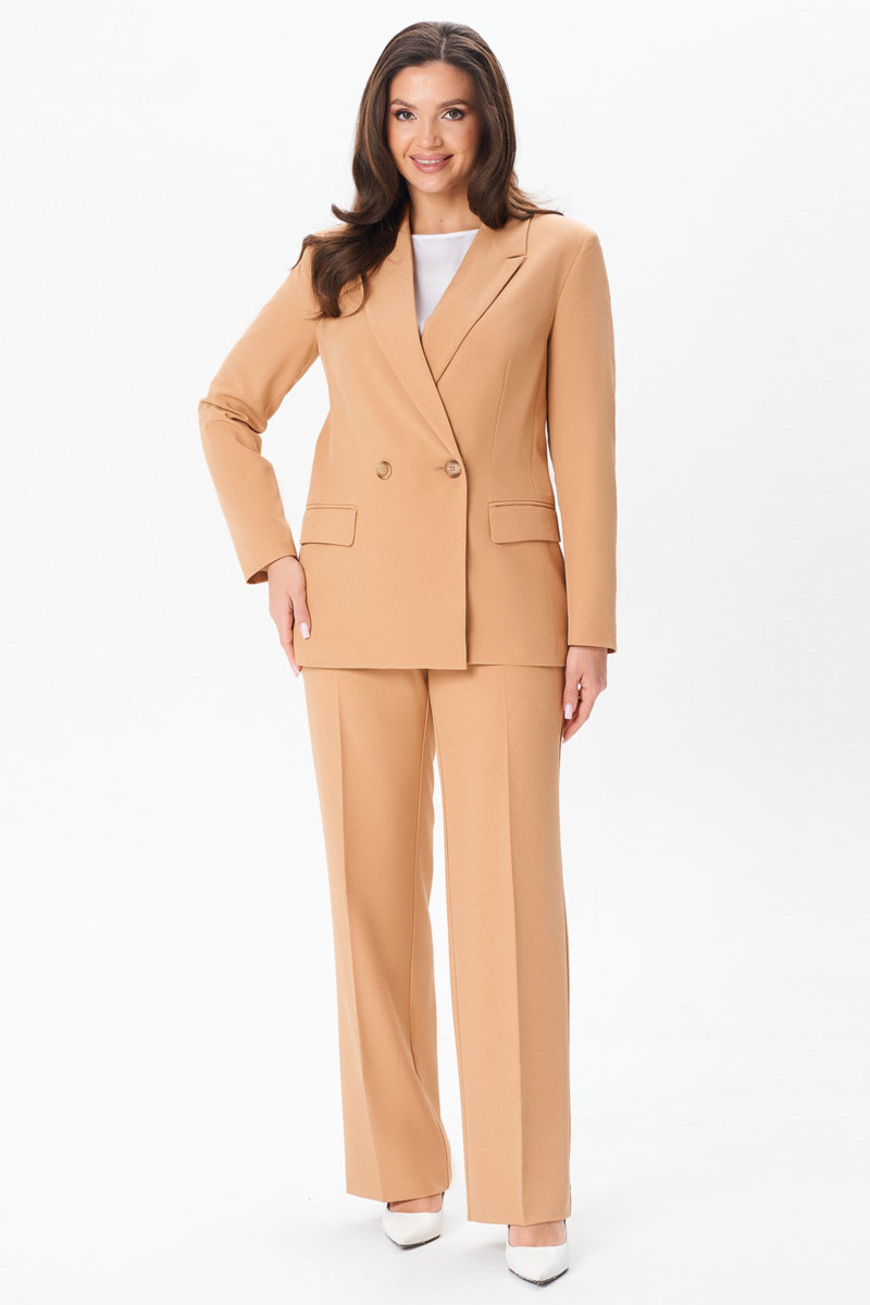 Костюм брючный 10609 бежевый цвет 42-52
