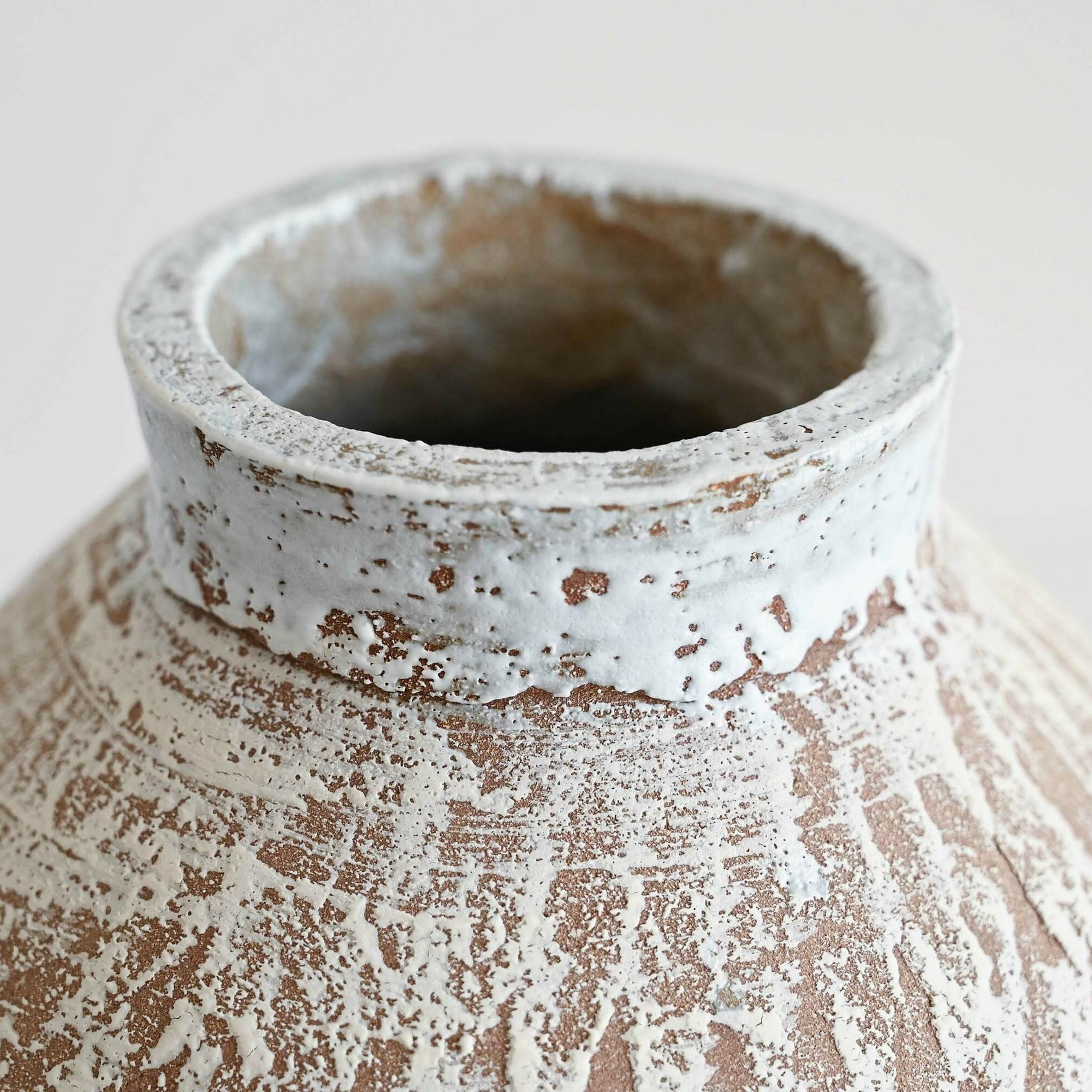 Handmade ceramic vase wabi sabi rustic style Portugal details