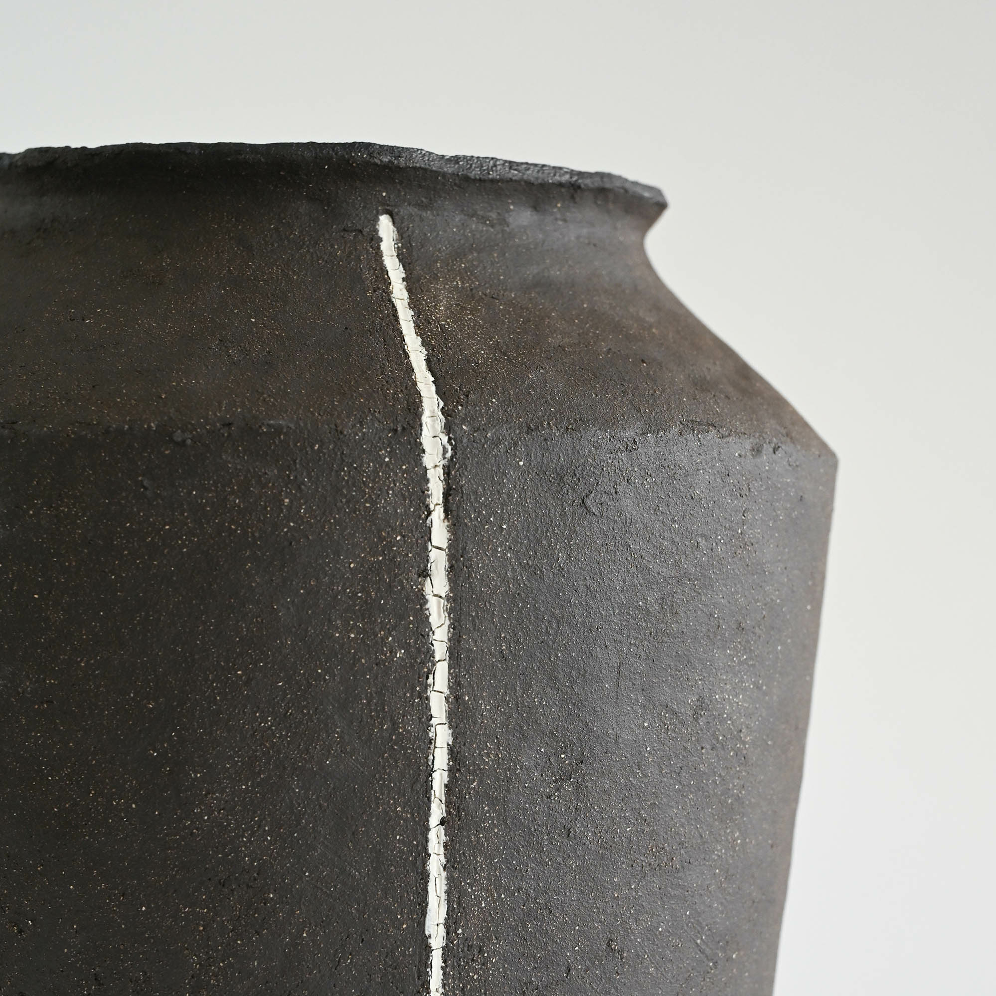 Handmade ceramic vase wabi sabi rustic style Portugal details