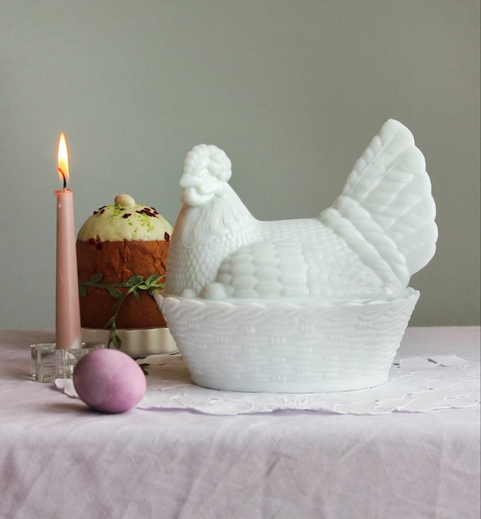 Курица из молочного стекла Westmoreland