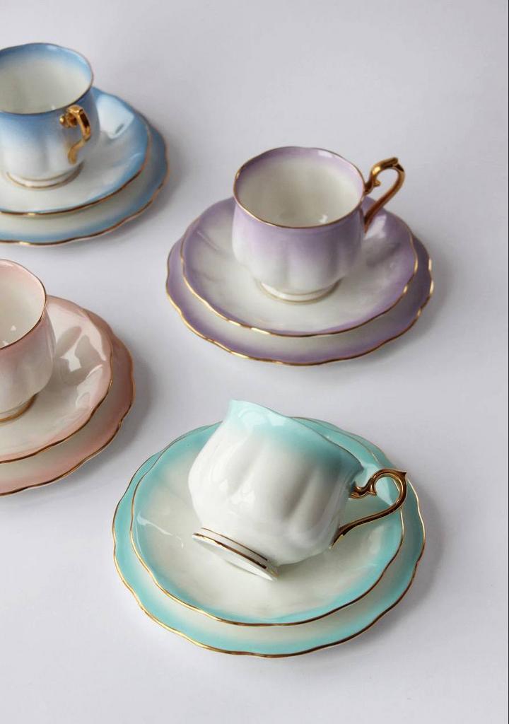 Чайные тройки Royal Albert