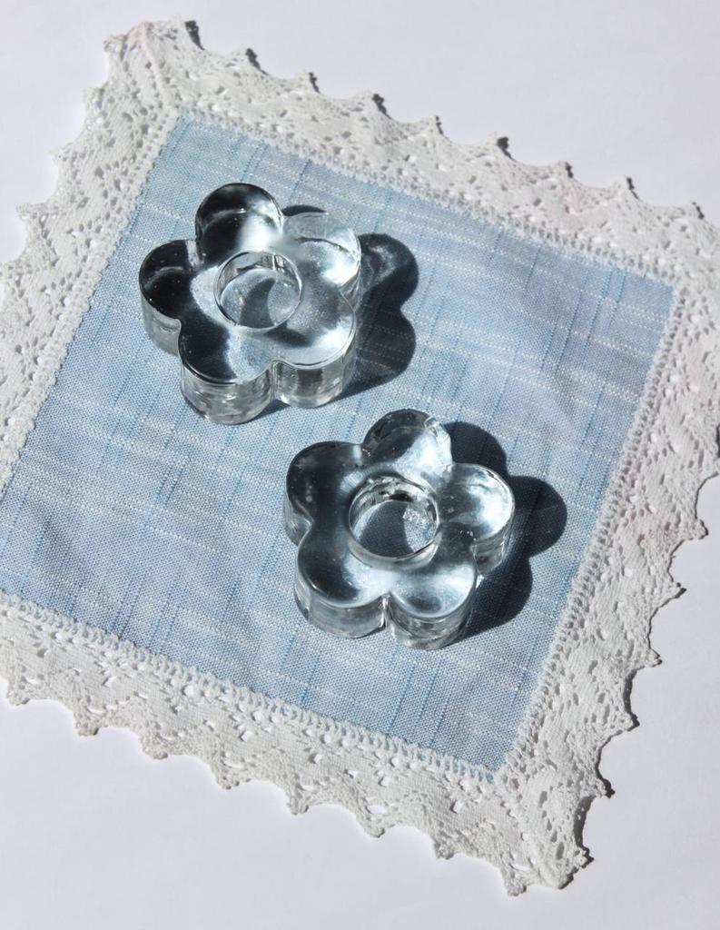 Подсвечники-цветочки