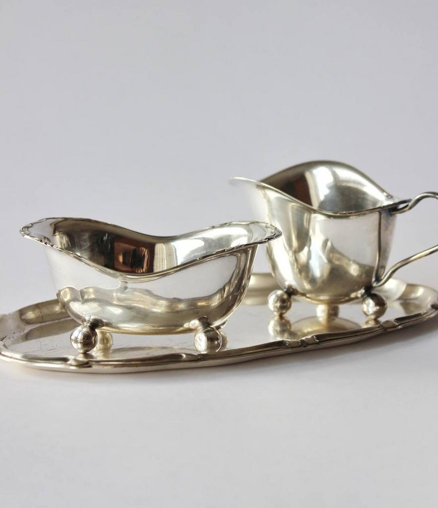 Набор ёмкостей на подносе WMF