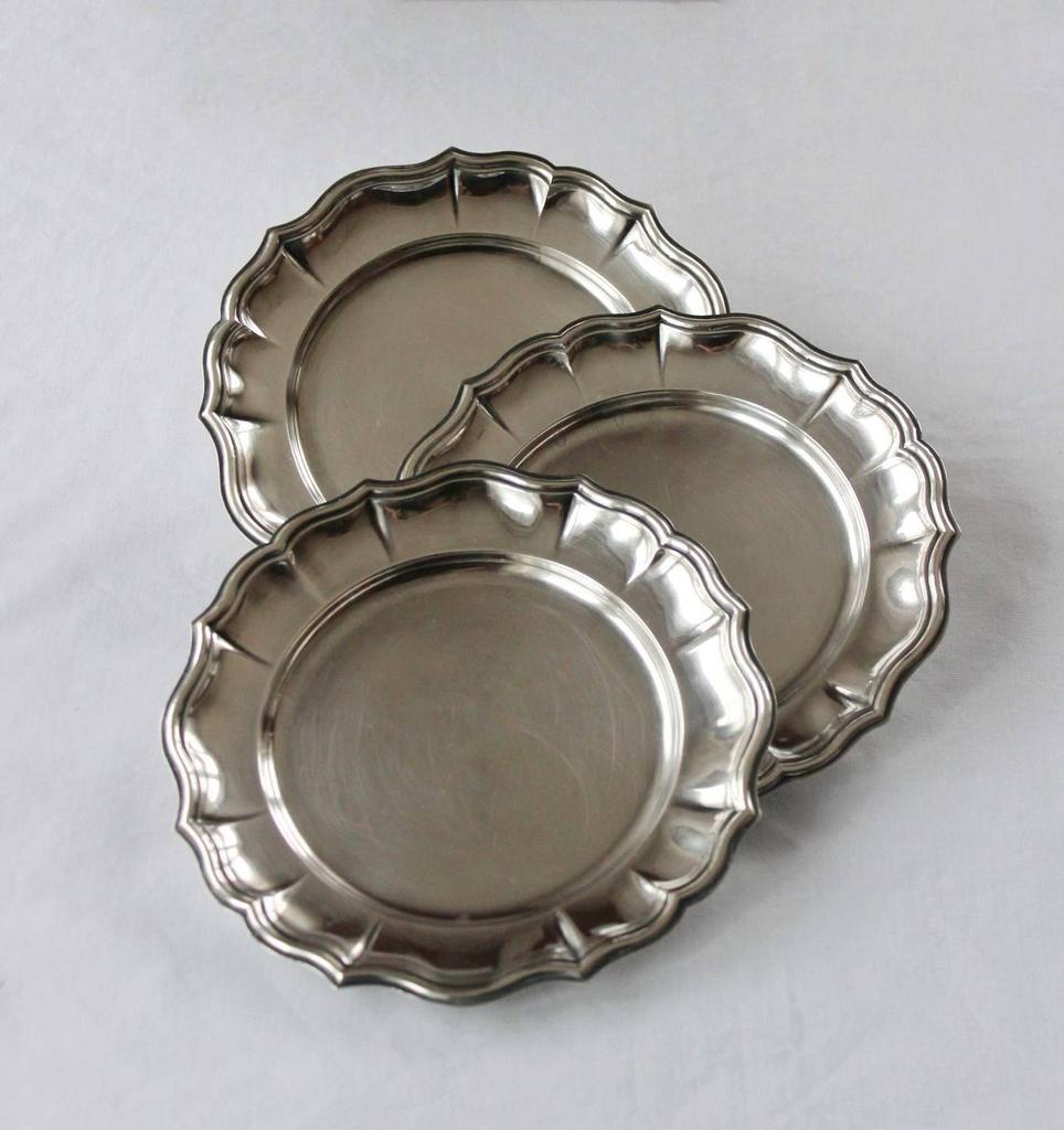 Сервировочные тарелочки