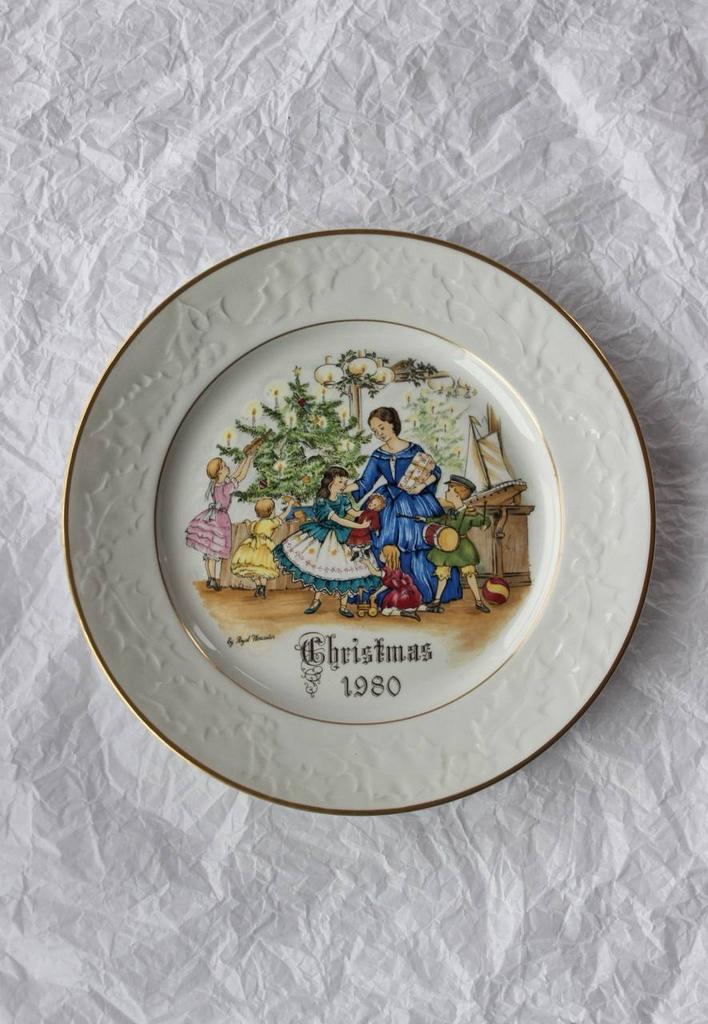 Рождественская тарелка 1980 Royal Worcester