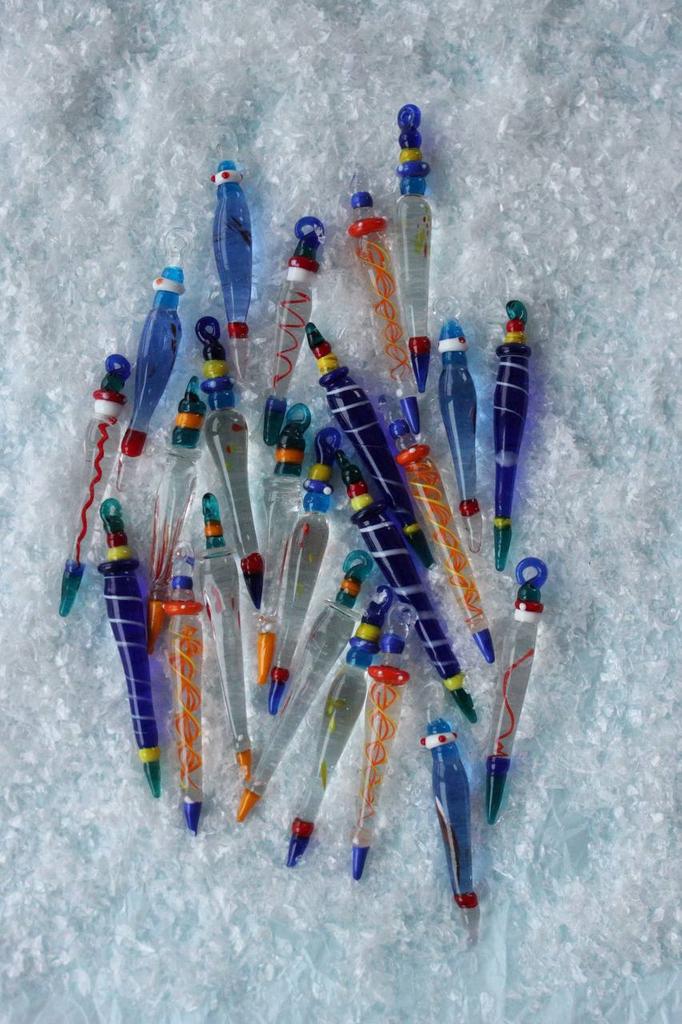 Итальянские сосульки в технике "swirl"