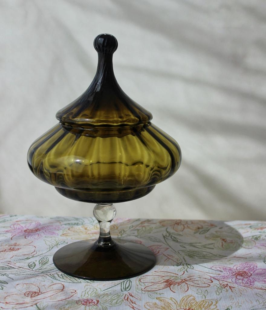 Бонбоньерка Empoli Glass
