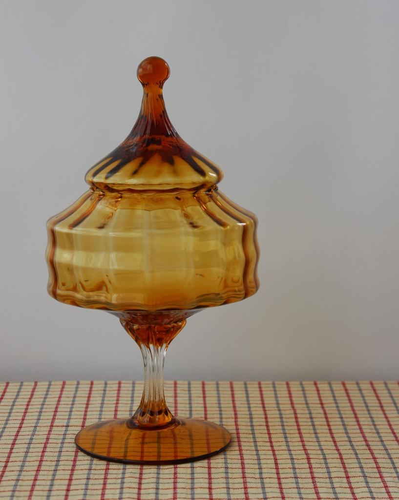 Большая бонбоньерка Empoli Glass