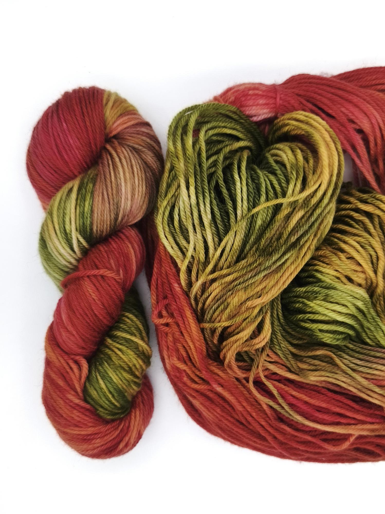 Пряжа ручного окрашивания, 100 гр/205 м, 75% шерсть, 25% ПА, 51205