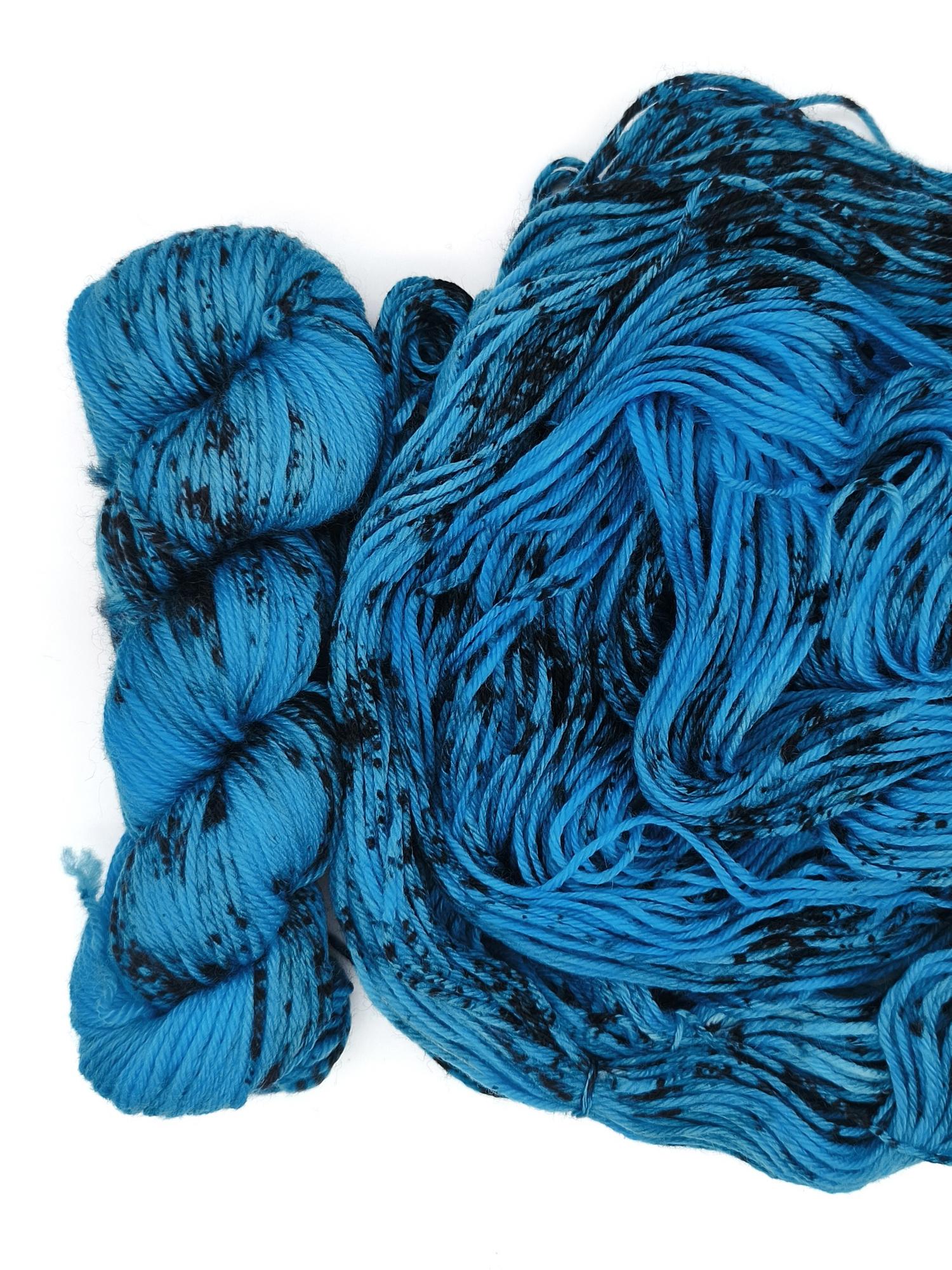 Пряжа ручного окрашивания, 100 гр/205 м, 75% меринос, 25% ПА, 99205