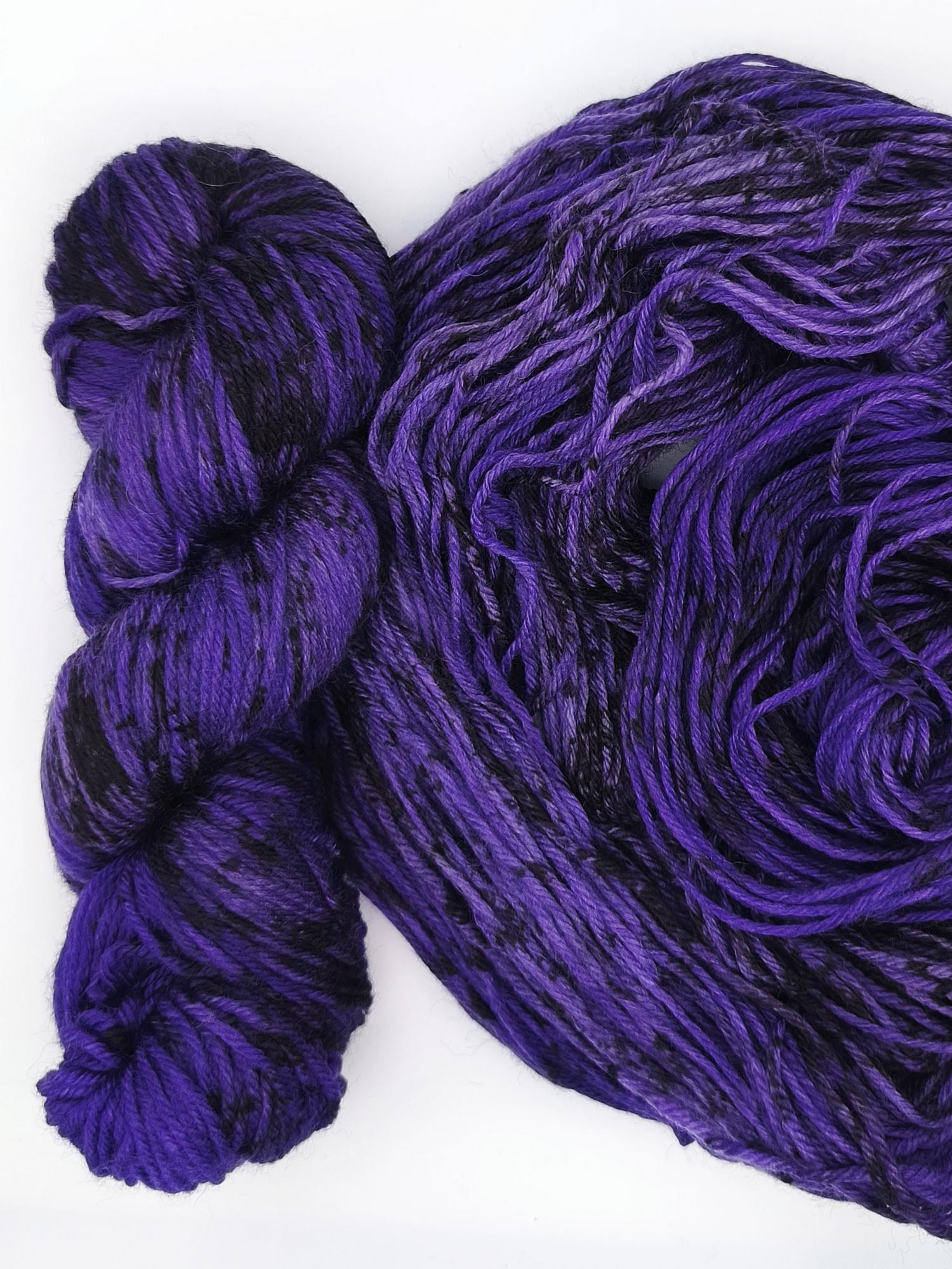 Пряжа ручного окрашивания, 100 гр/205 м, 75% меринос, 25% ПА, 101205